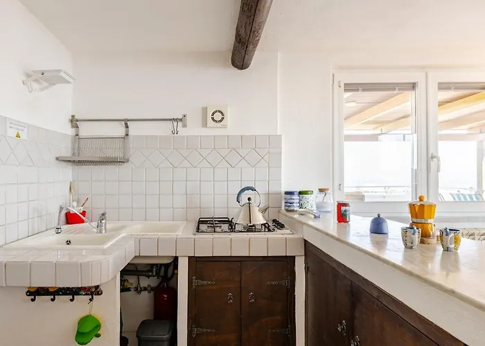 Mansarda Con Terrazza Davanti Castello Aragonese