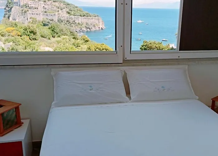 Mansarda Con Terrazza Davanti Castello Aragonese *